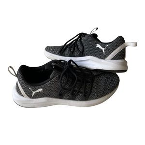 Puma Women’s Size 8 Athletic Sneakers